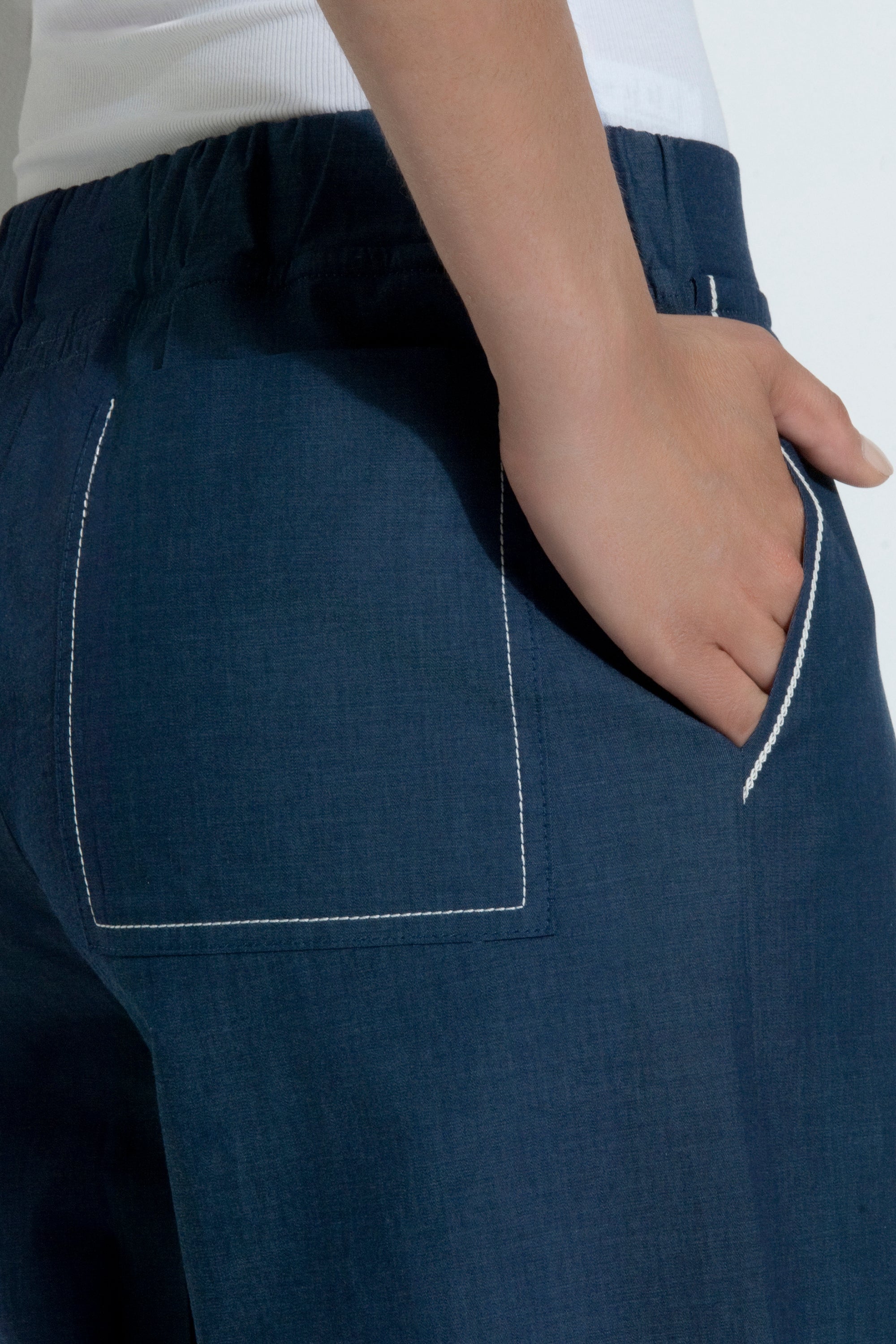 WIDE LEG HOSE IN DENIM LOOK